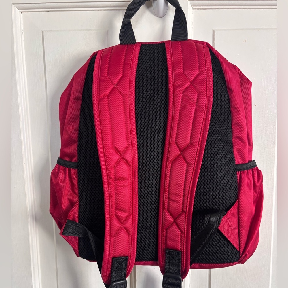 Hunter Backpack NEW - Picture 2 of 3